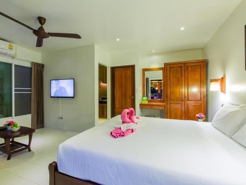 Lemon Tree Naturist Resort Naiharn Beach Phuket Exterior photo