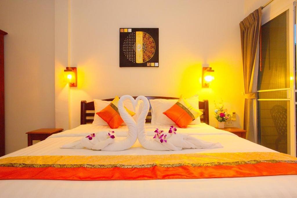 Lemon Tree Naturist Resort Naiharn Beach Phuket Exterior photo