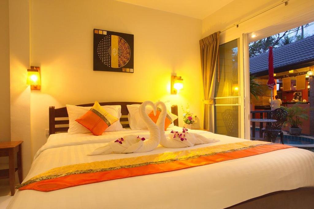 Lemon Tree Naturist Resort Naiharn Beach Phuket Exterior photo