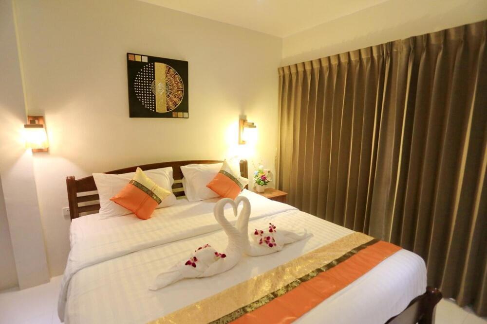 Lemon Tree Naturist Resort Naiharn Beach Phuket Exterior photo