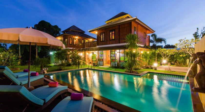 Lemon Tree Naturist Resort Naiharn Beach Phuket Exterior photo