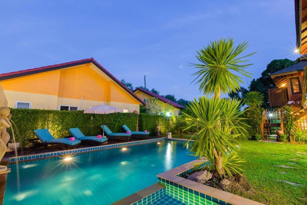 Lemon Tree Naturist Resort Naiharn Beach Phuket Exterior photo