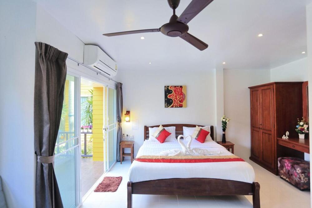 Lemon Tree Naturist Resort Naiharn Beach Phuket Exterior photo
