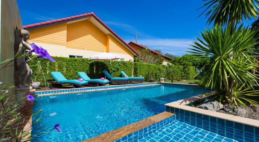 Lemon Tree Naturist Resort Naiharn Beach Phuket Exterior photo